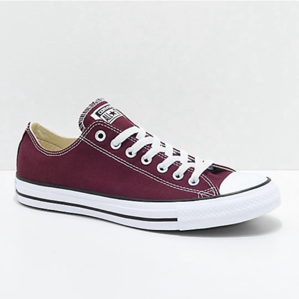 Converse Burgundy Sneakers